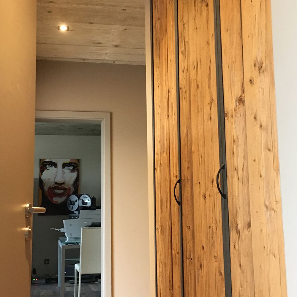 Projekt Haus mit Holzoptik